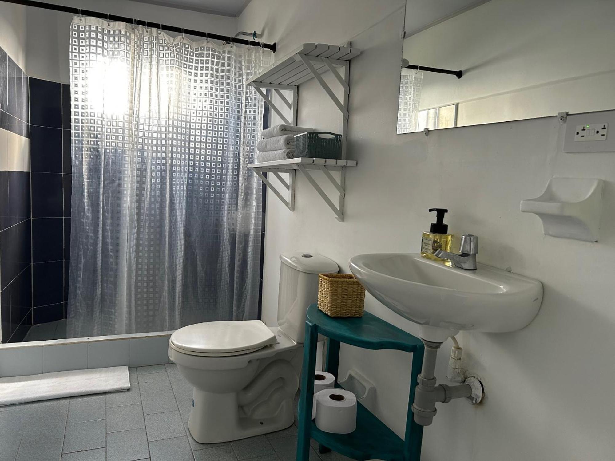 Hotel Miss Francias Home Santa Catalina Island Dış mekan fotoğraf