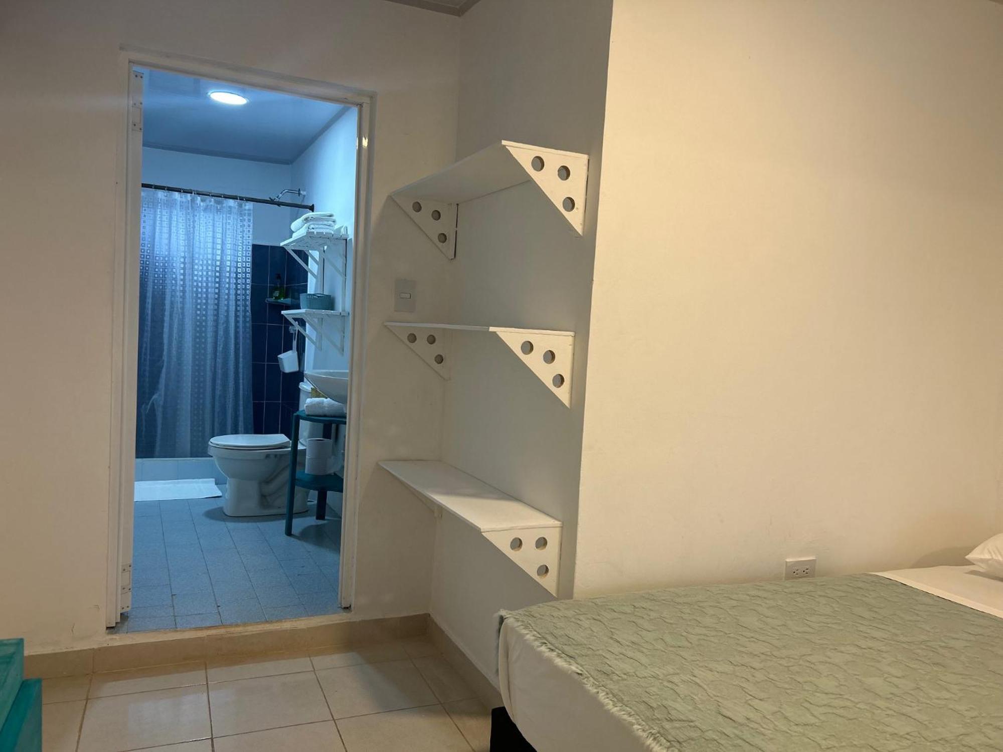 Hotel Miss Francias Home Santa Catalina Island Dış mekan fotoğraf