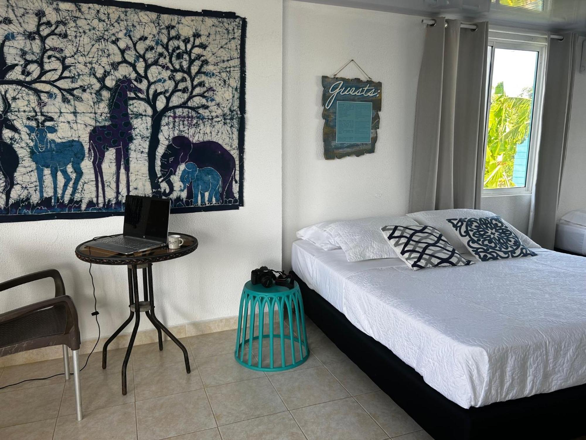 Hotel Miss Francias Home Santa Catalina Island Dış mekan fotoğraf