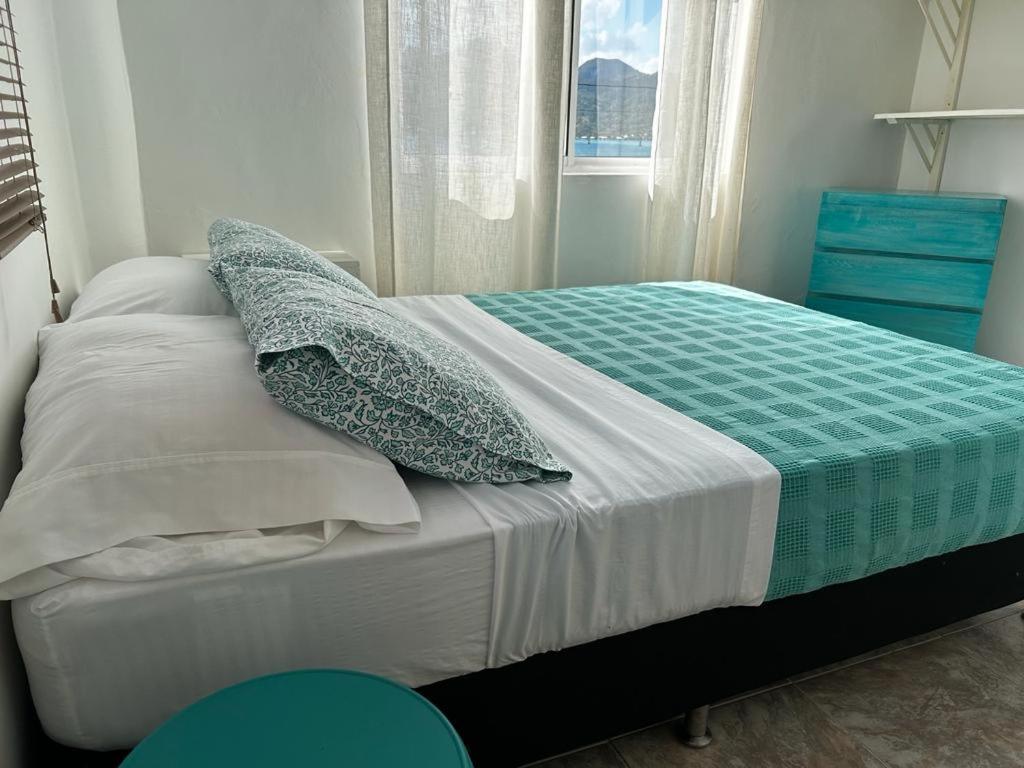 Hotel Miss Francias Home Santa Catalina Island Dış mekan fotoğraf