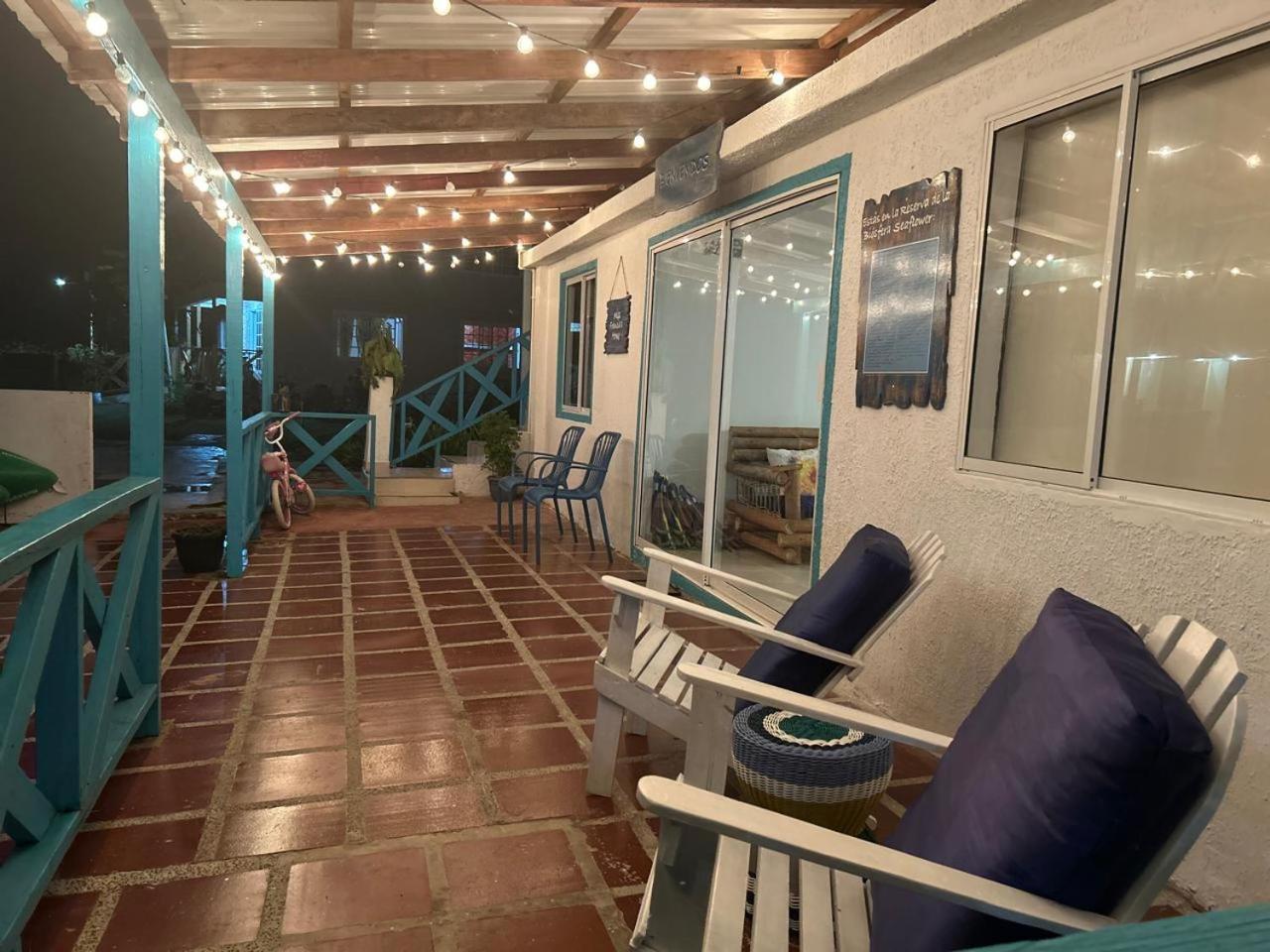 Hotel Miss Francias Home Santa Catalina Island Dış mekan fotoğraf