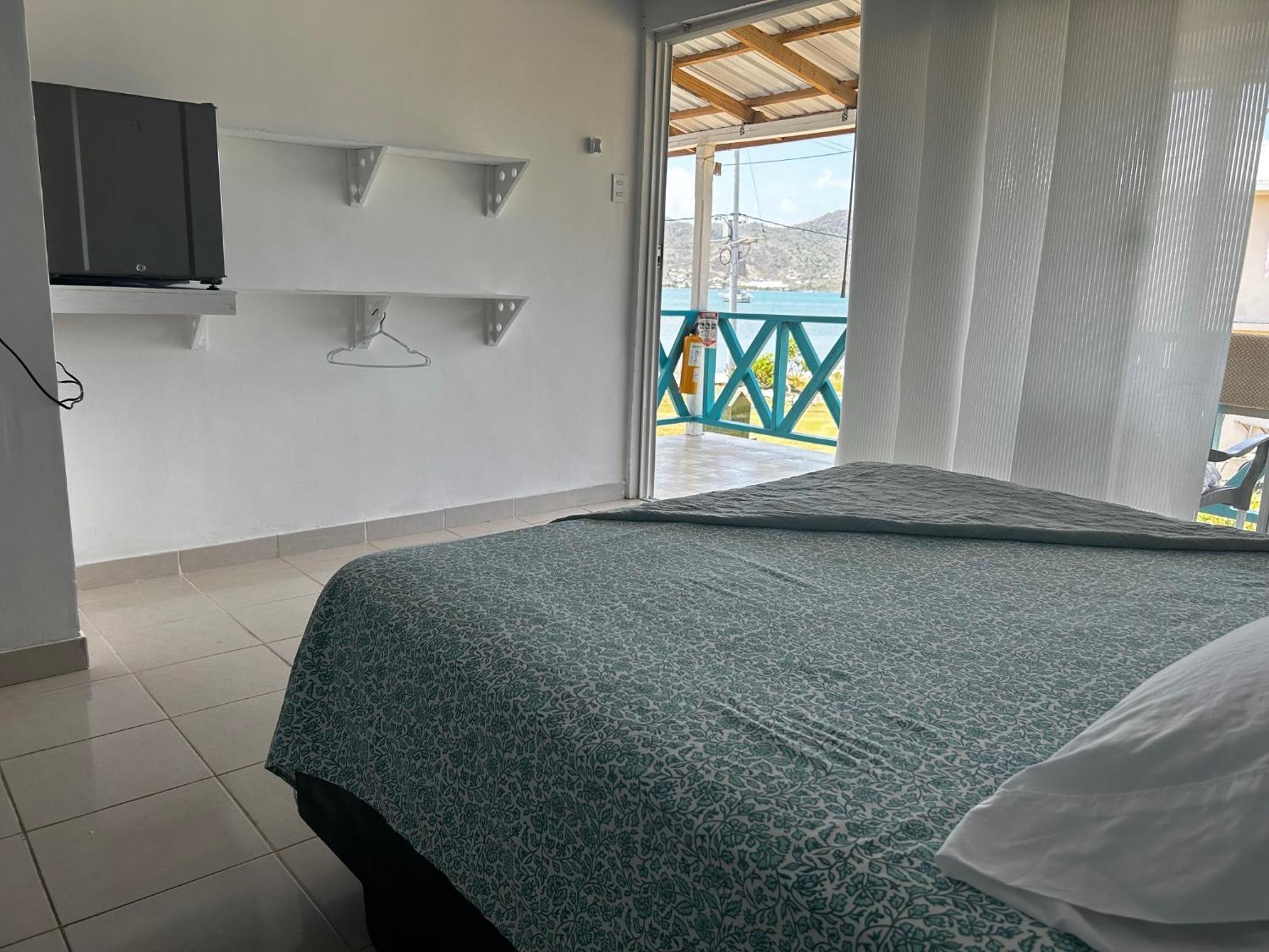 Hotel Miss Francias Home Santa Catalina Island Dış mekan fotoğraf